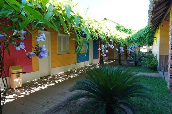 A Pousada Água Doce combina simplicidade, tradição e um ambiente acolhedor em Santo Amaro.